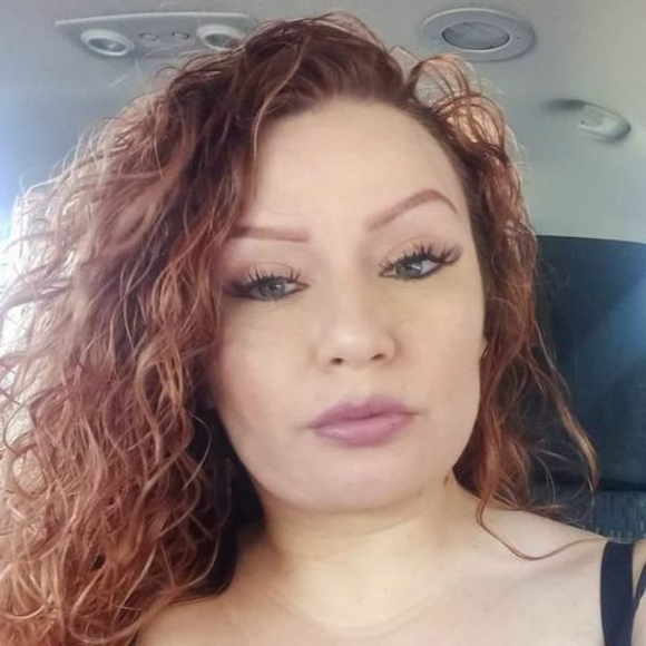 Meet your Posher, Laura - Picture 1 of 1